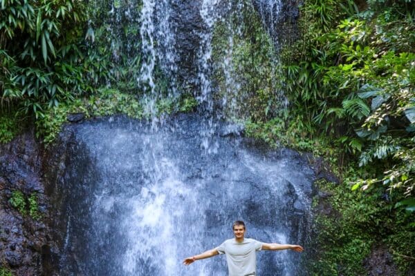 bd9f8581-b3a1-45c6-be49-ccf46d3e67fe